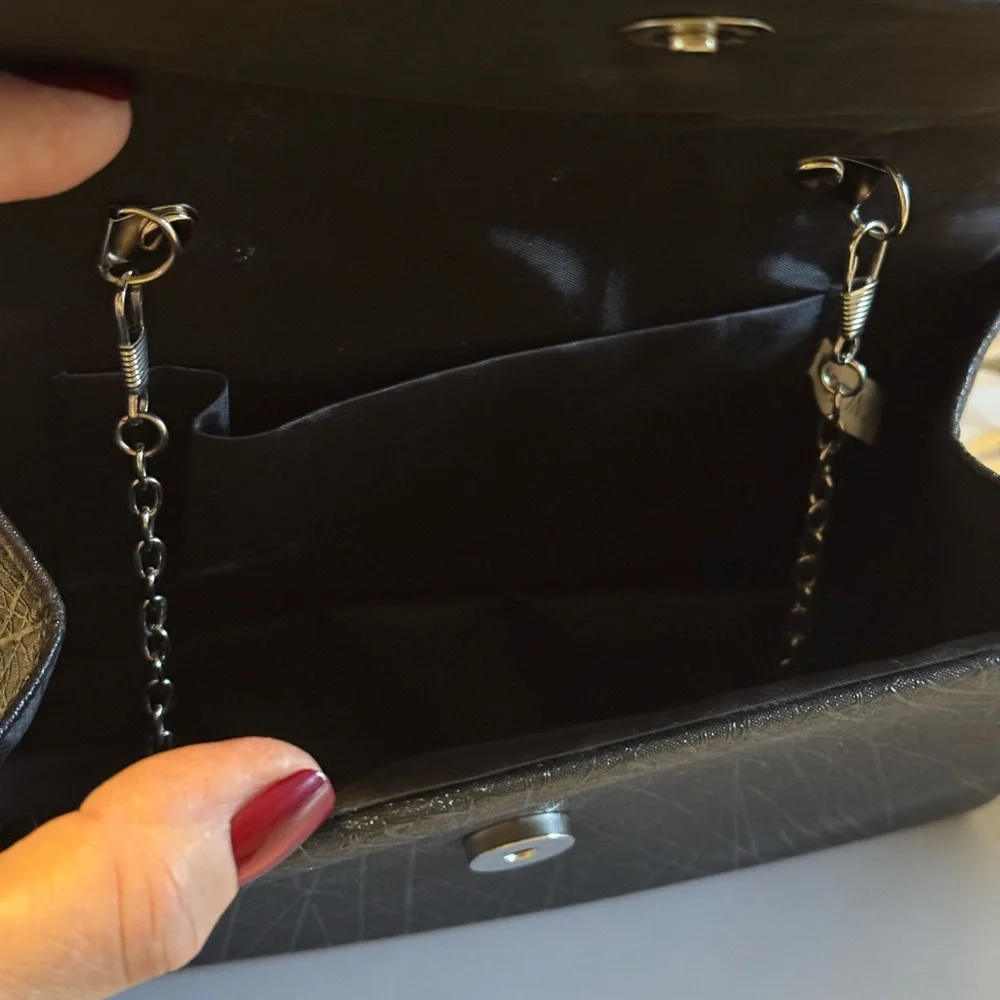 Elegant Black Women's Handbag